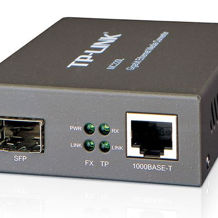 TP-Link MC220L Gigabit Single & Multi-Mode SFP Media Converter - IEEE 802.3ab/802.3z, 0.55km Multi-mode, 10km Single-Mode